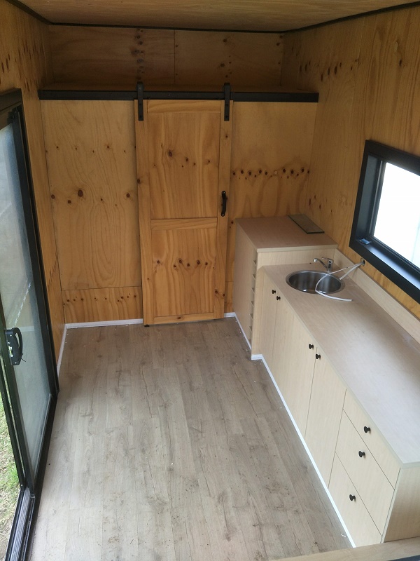 Transportable manufactured home granny flat backyard granny - kitchen, bathroom, storage